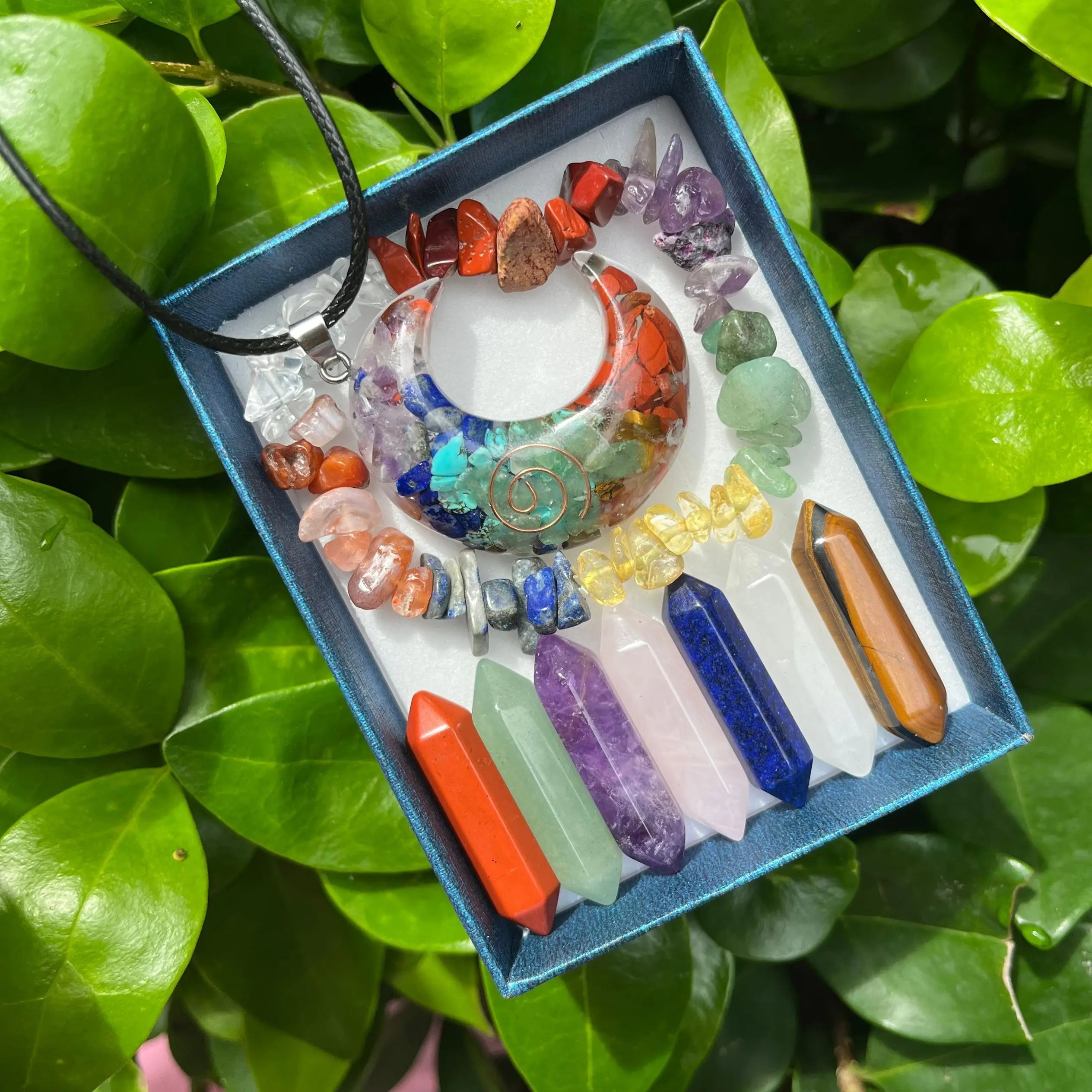 9Pcs Pointed Quartz Crystal,Chakra Healing Stones and Crystals Set,Hexagon Rose Quartz Gems for Meditation Bedroom Decor